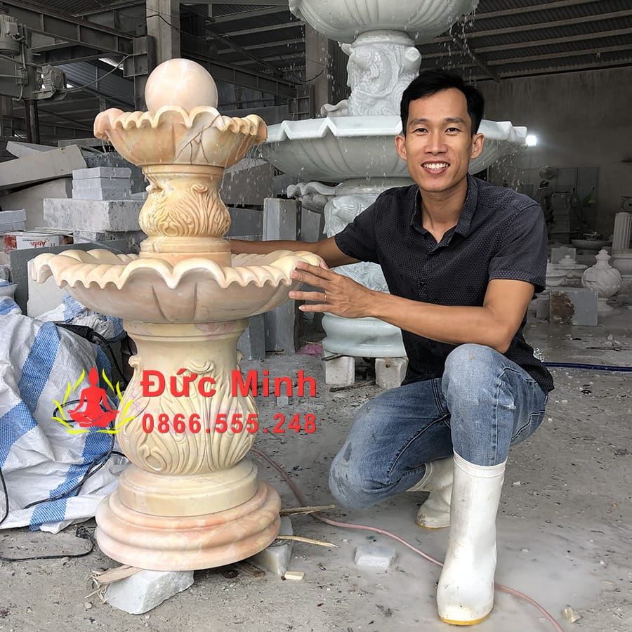 Đài Phun Nước Đá Vàng Phong Thủy Mini