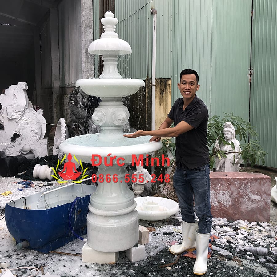 Đài Phun Nước Sư Tử Đá Phong Thủy Sân Vườn