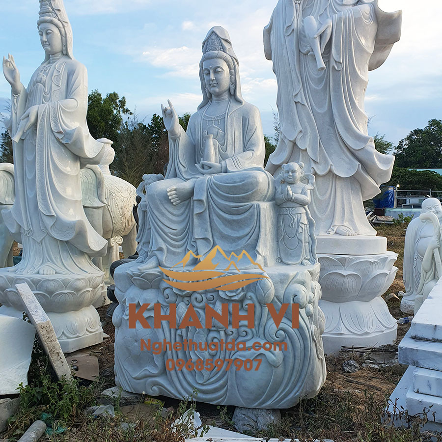 Tượng Phật Bà Quan Âm Tọa Sen Đá Đẹp