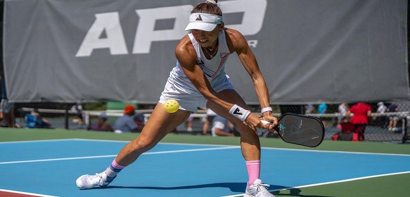 Cách đỡ giao bóng trong Pickleball - Hướng dẫn kỹ thuật chi tiết