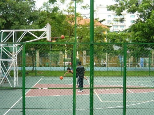 Kinh nghiệm thuê sân bóng rổ tphcm uy tín, chất lượng