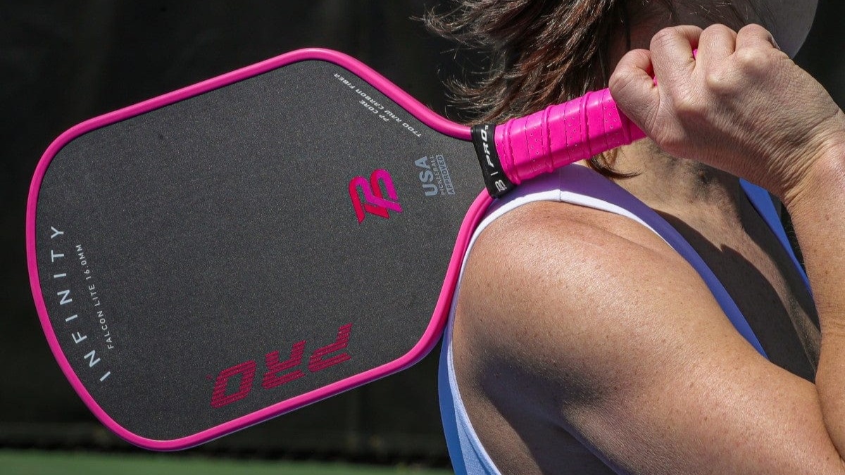 Vợt pickleball T700: Lựa chọn cho lối chơi kiểm soát và sức mạnh