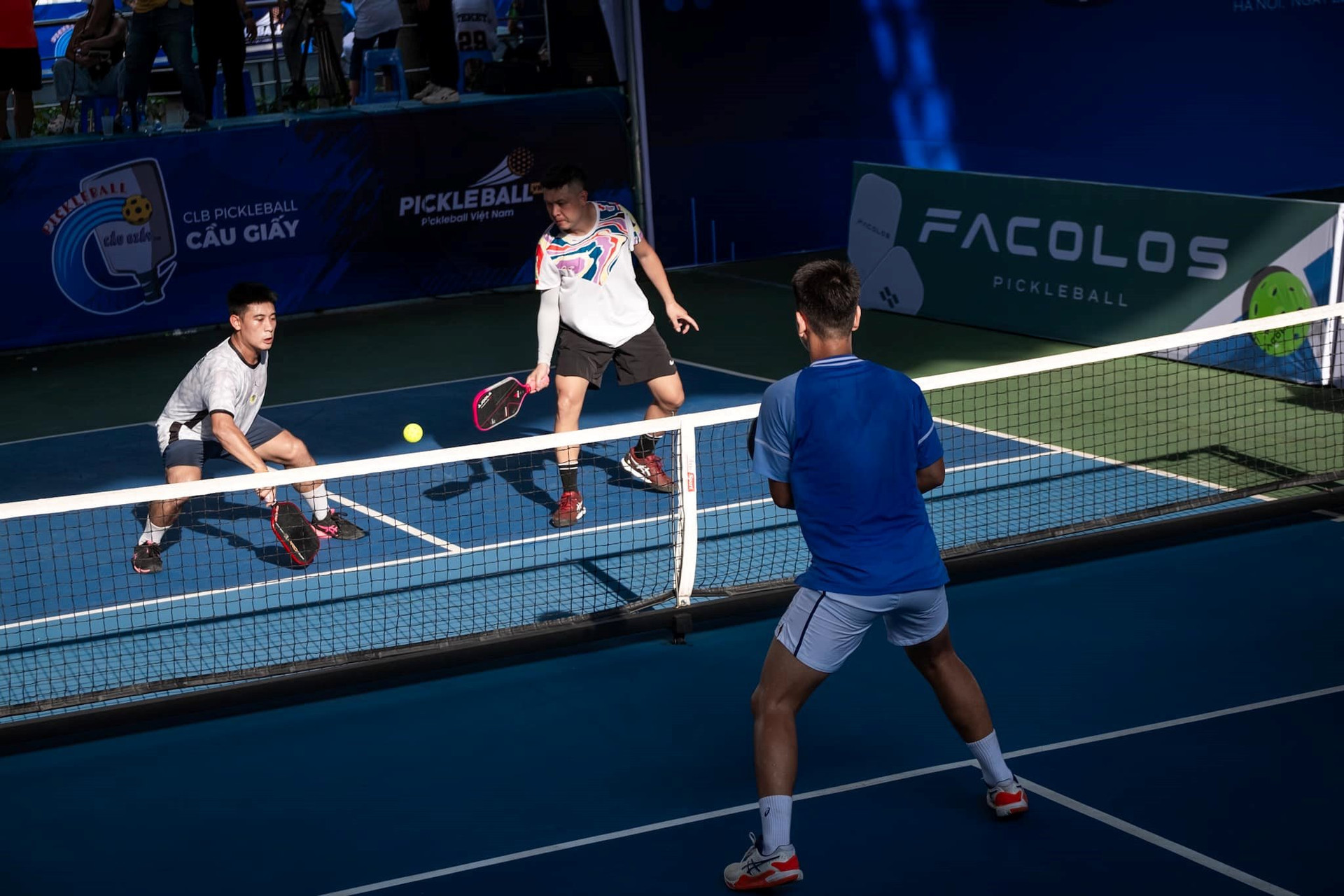 Hướng dẫn cách tăng tốc độ vung vợt Pickleball hiệu quả nhất