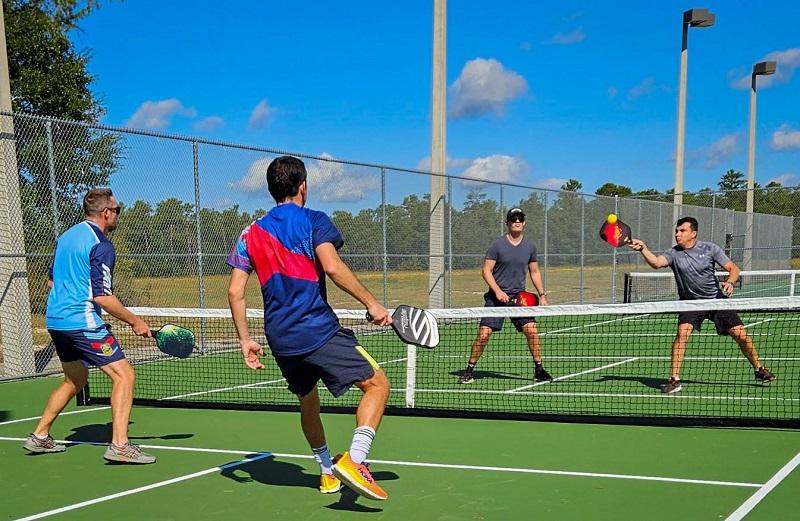 Tổng hợp bài tập cảm giác bóng khi chơi Pickleball dễ tập nhất