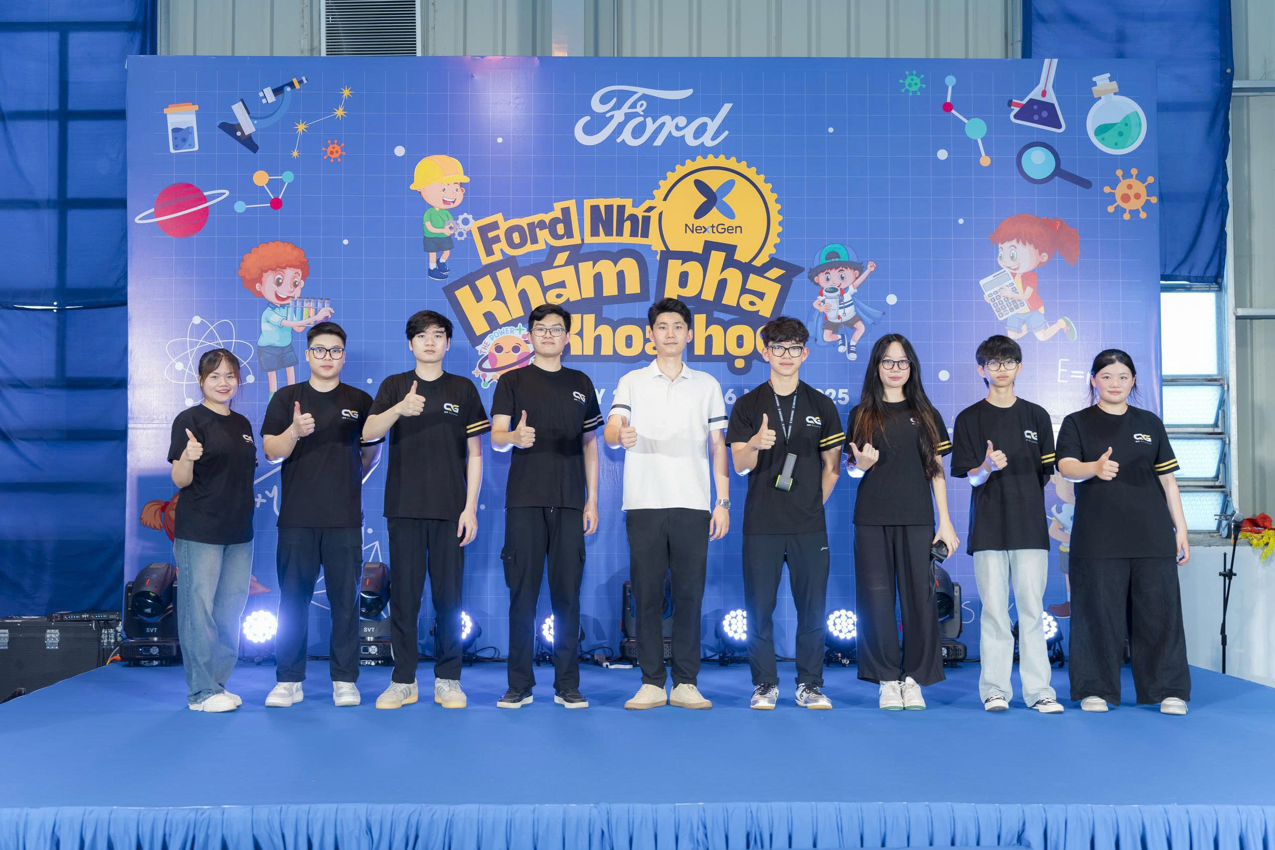 Trải nghiệm STEM Robotics cùng mBot V1.2 cùng với Quách Gia tại nhà máy Ford Hải Dương