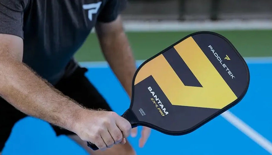 Bật mí cách chọn cán vợt Pickleball phù hợp với từng người chơi