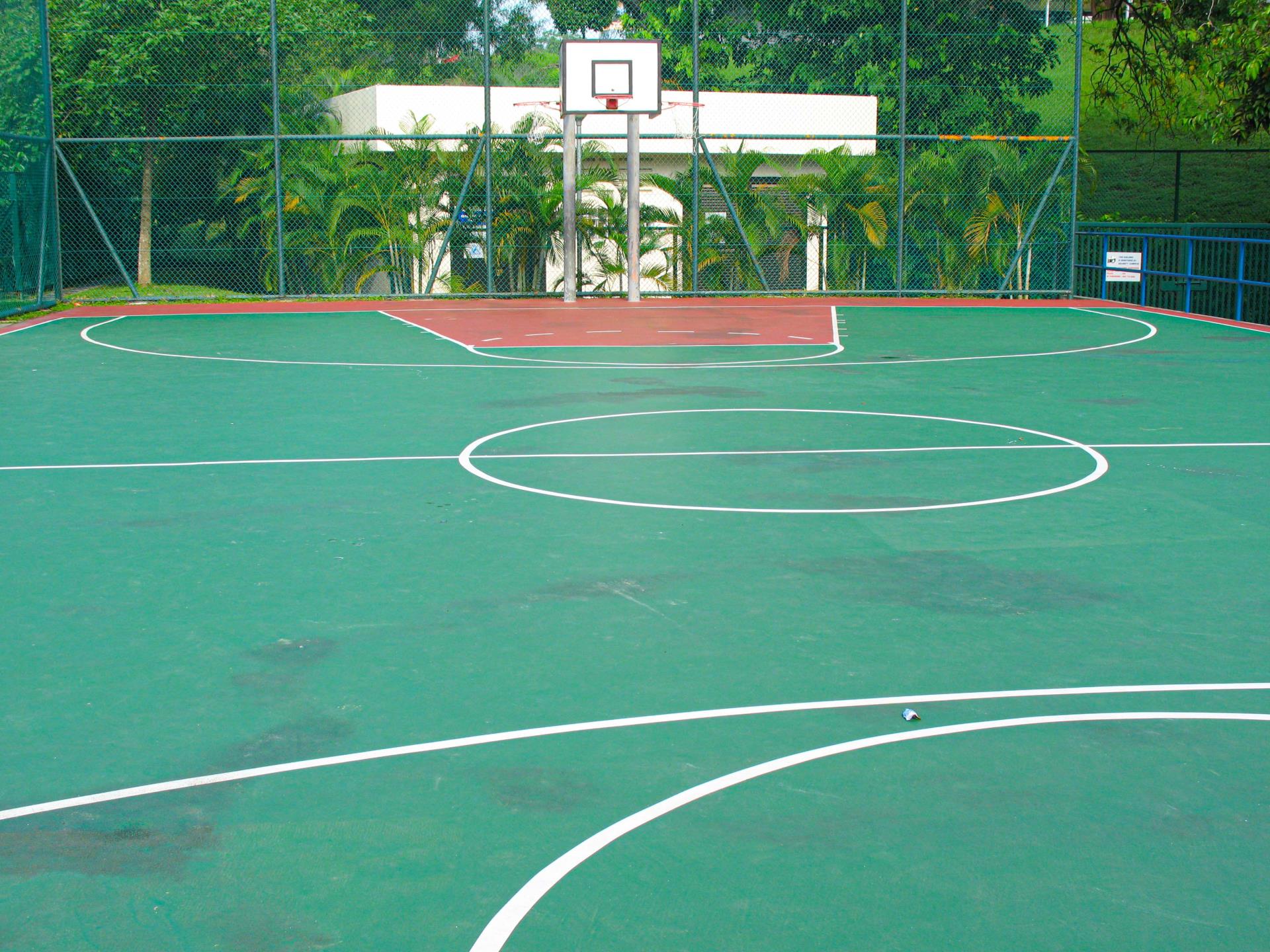 Hướng dẫn thi công sân bóng rổ đạt tiêu chuẩn với các bước đơn giản