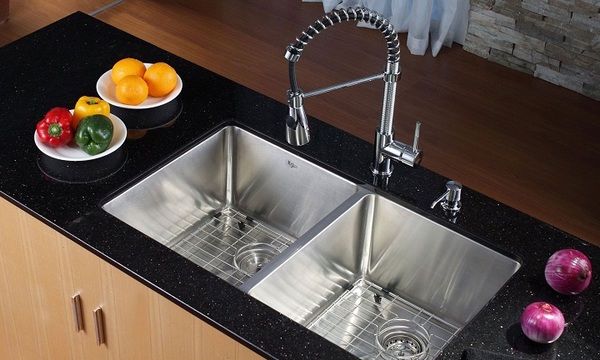 Cách lắp đặt chậu rửa bát âm bàn