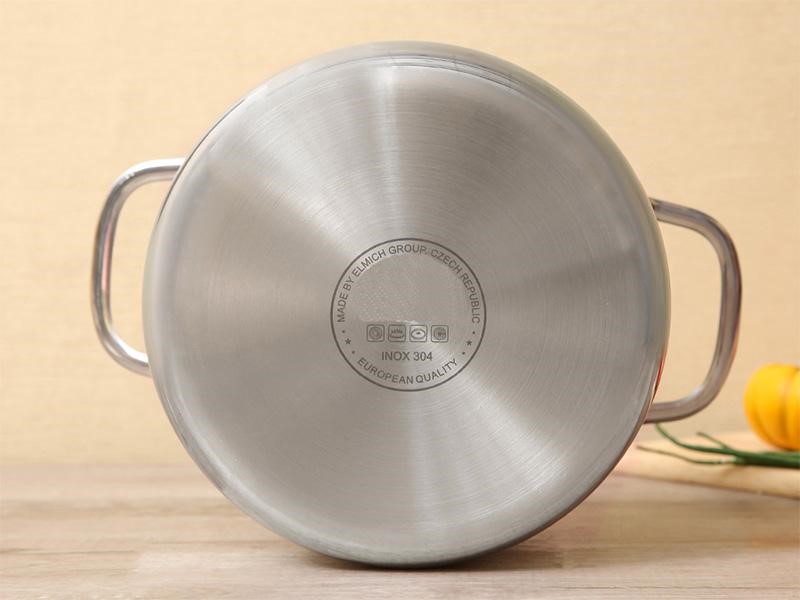 Chọn nồi có phần đáy phẳng