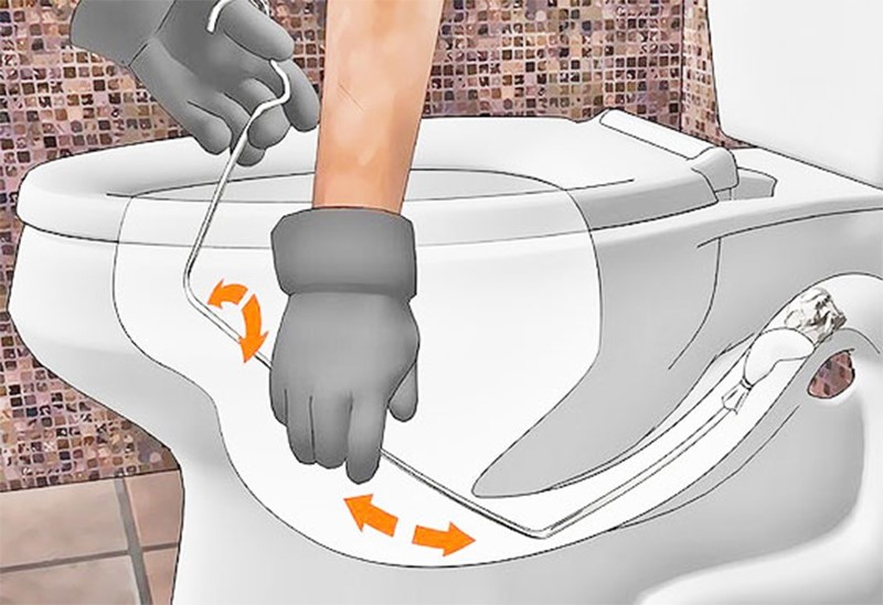 Móc quần áo thông bồn cầu