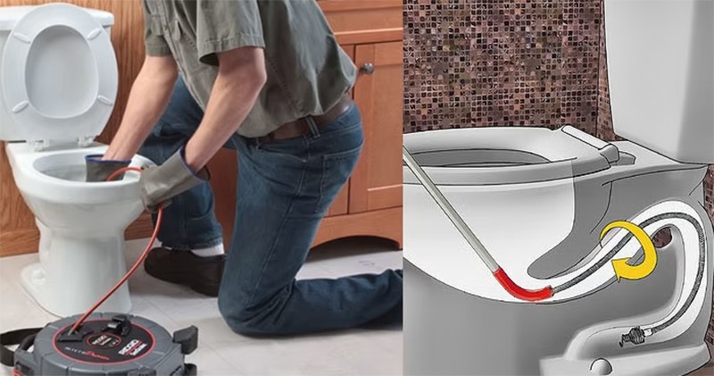 Sử dụng dây lò xo để thông bồn cầu