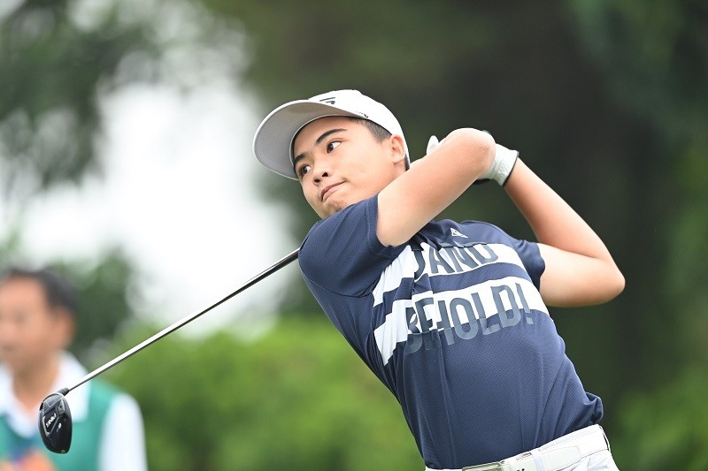 Golfer Nguyễn Quang Trí