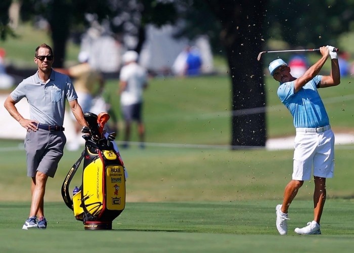 Các yếu tố ảnh hưởng đến green fee