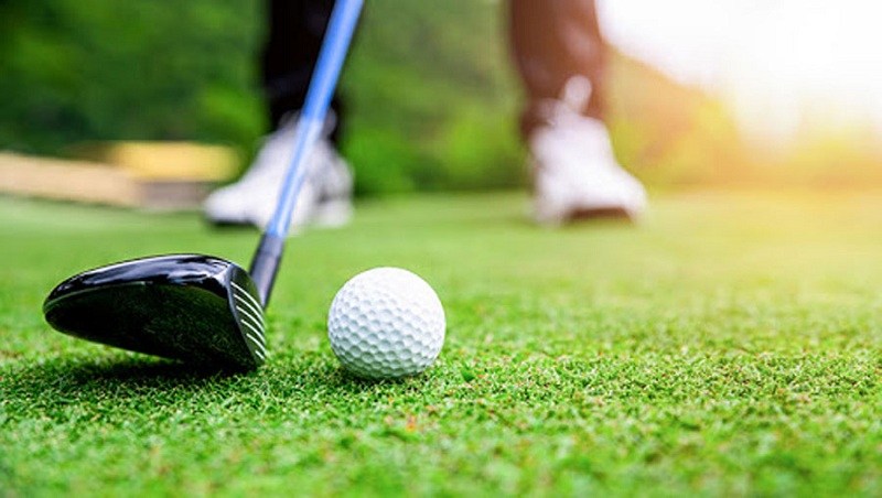 Kỹ thuật chip bóng nâng cao trong golf