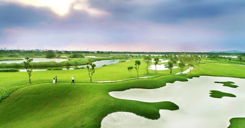 Tiêu chuẩn sân golf 18 lỗ là như thế nào?