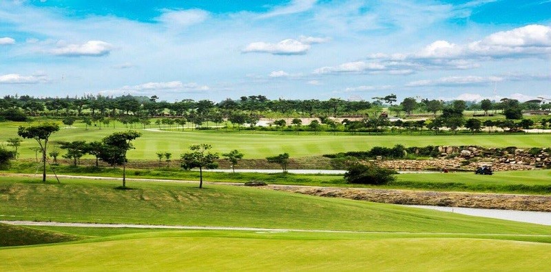 Harmonie golf park tọa lạc tại trung tâm thành phố Thủ Dầu Một