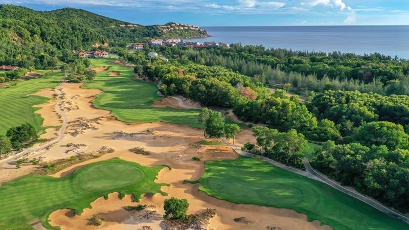 Sân golf Laguna có chiều dài đường lăn bóng cho golf thủ chuyên nghiệp