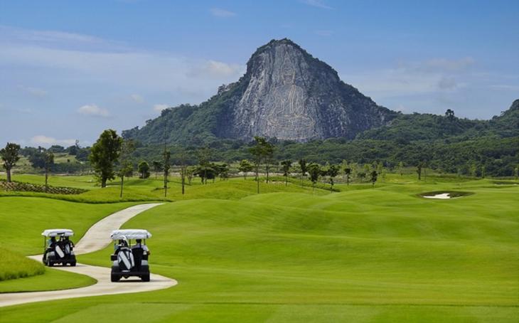Vẻ đẹp hùng vĩ của sân golf Legend Valley