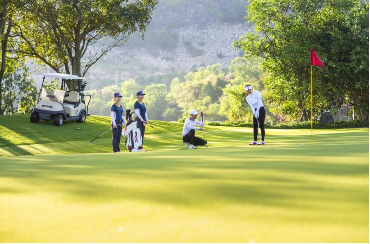 Tổng quan về thị trường golf Việt Nam