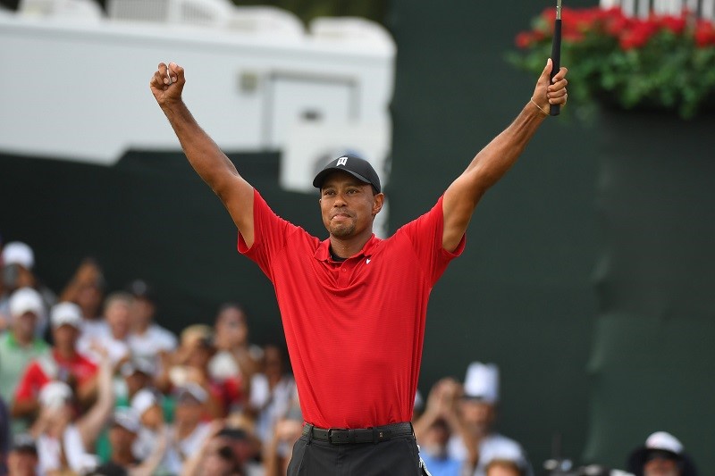 Bước ngoặt sau những biến cố của Tiger Woods