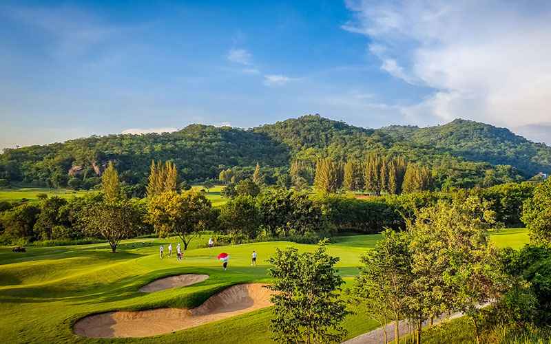 Trải nghiệm sân golf Hà Nam BGR Rose Canyon