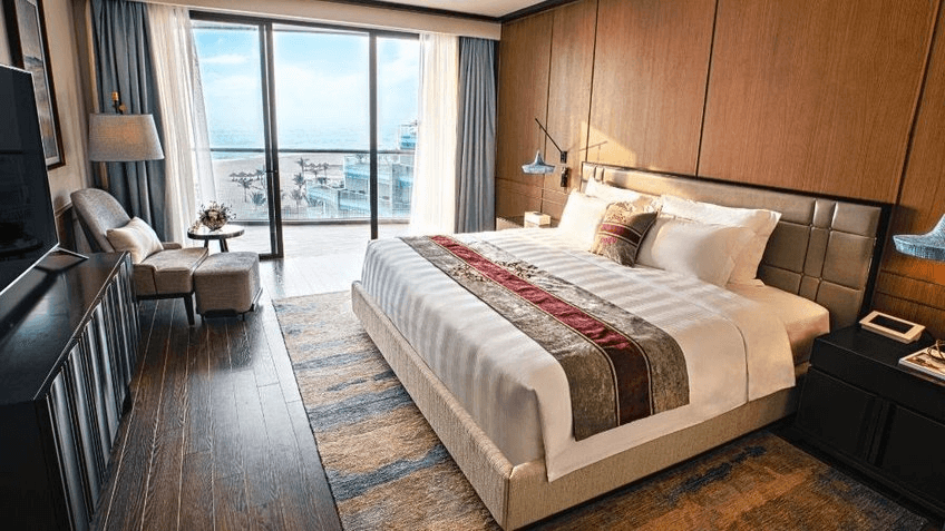 Không gian phòng đôi Deluxe hiện đại, tiện nghi