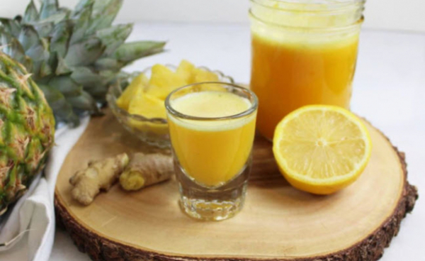Nước ép dứa và gừng