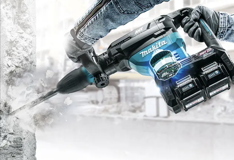 Makita Banner Top 10 thương hiệu dụng cụ cầm tay nổi tiếng tại Việt Nam và quốc tế