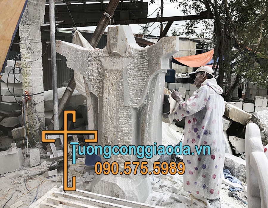 Điêu Khắc Tượng Chúa Cứu Thế Đá Cẩm Thạch Trắng
