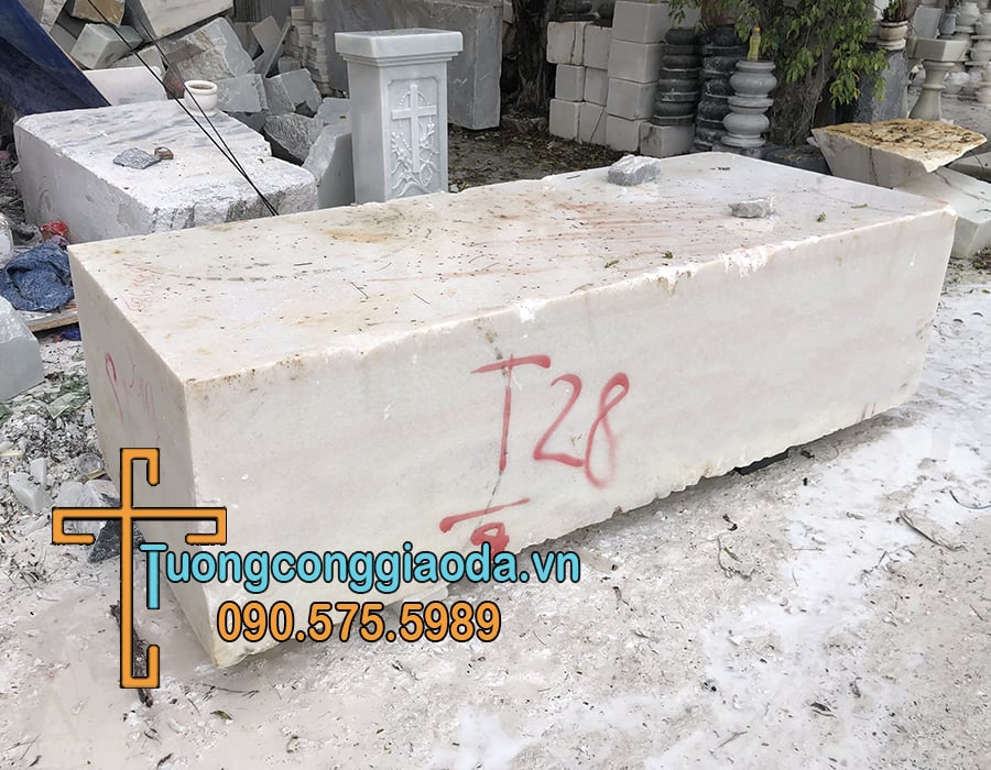 Phôi Đá Tượng Đức Mẹ Ban Ơn Cao 2m5