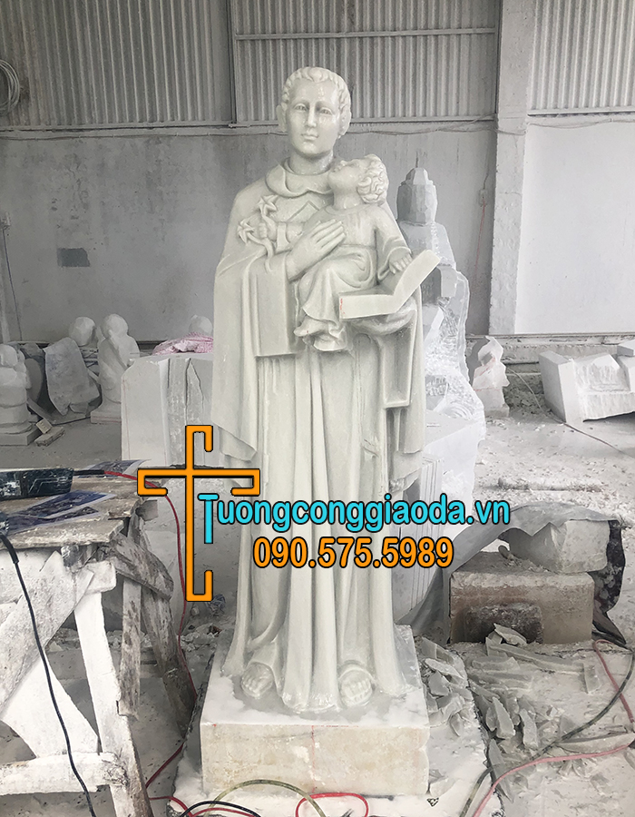 Mẫu tượng thánh anton bằng đá non nước đẹp cao 1m6