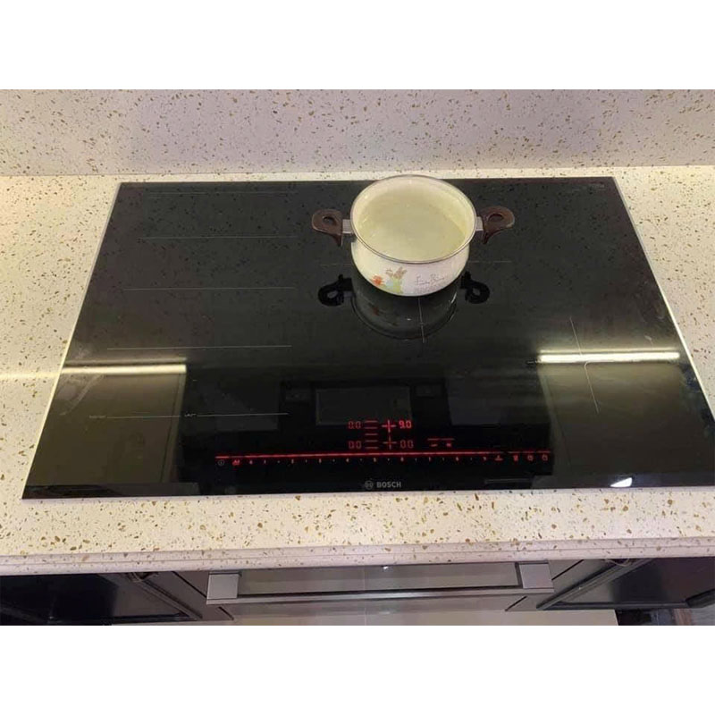 Bảng điều khiển DirectSelect bếp Bosch PXE875DC1E hiện đại