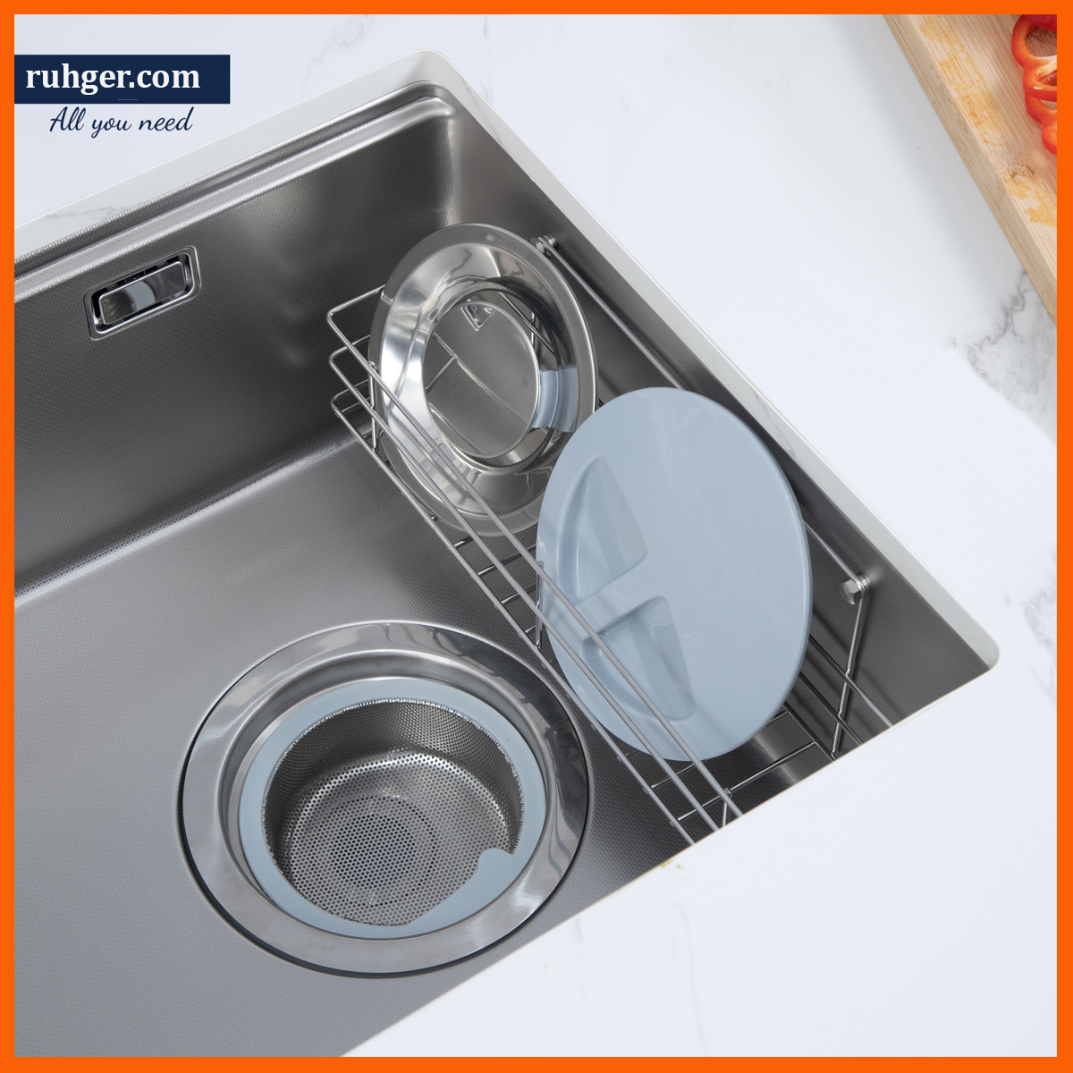 Bát rác 3 lớp thiết kế lệch giúp tiết kiệm diện tích trên chậu Kluger KY7545SL