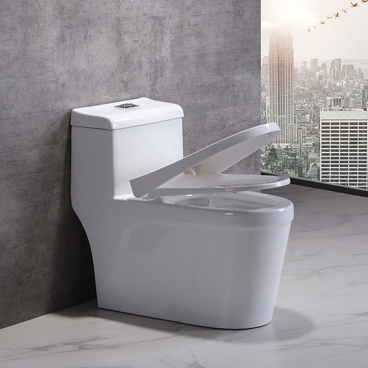 Nắp đóng êm của bồn cầu 038S giúp hạn chế tiếng ồn, tạo sự thoải mái khi sử dụng