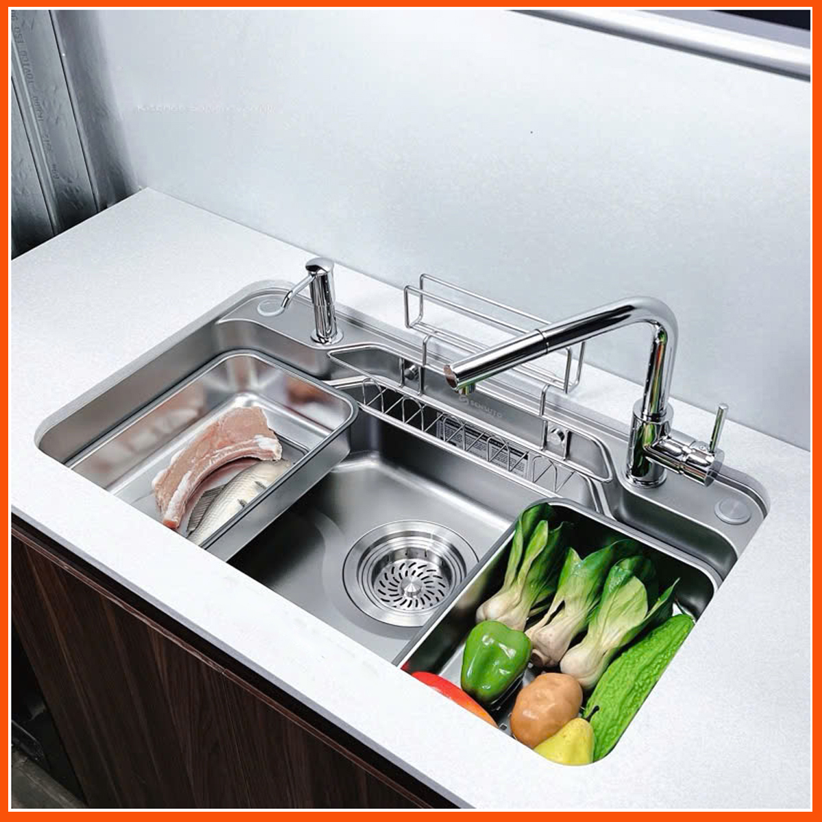 Thiết kế bồn rửa chén inox TAKA Series hiện đại, bo góc mềm mại