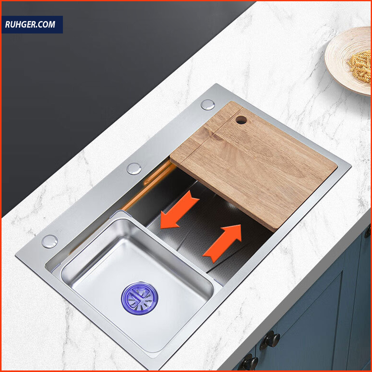 Chất liệu inox 304 cao cấp chống gỉ sét, bền bỉ với thời gian, hạn chế trầy xước