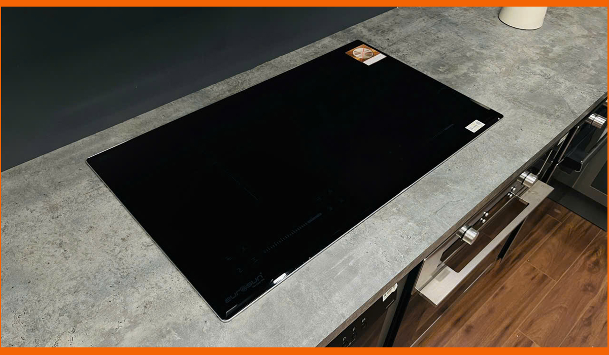 Tính năng hâm nóng và chiên rán tiện lợi của bếp từ Eurosun