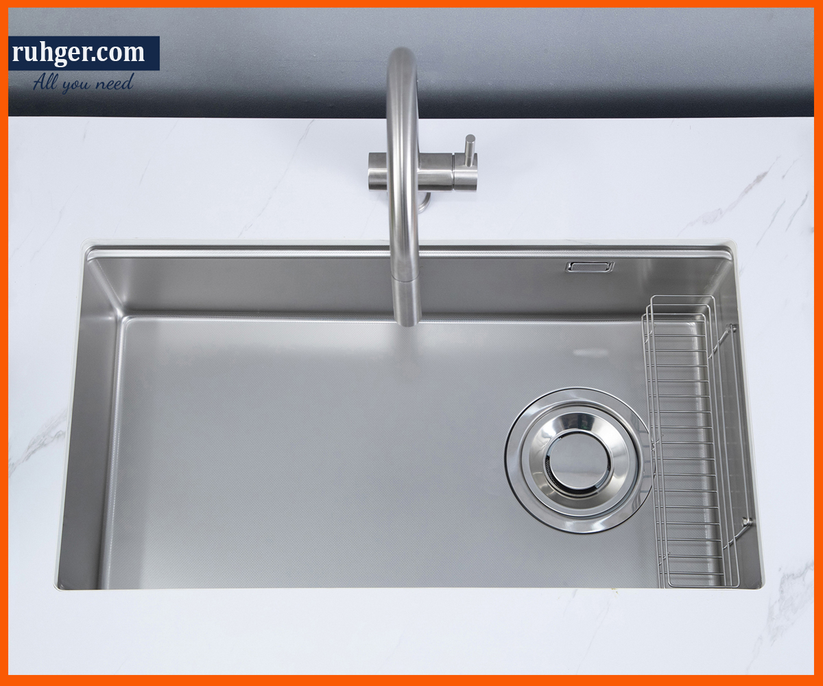 Hình ảnh lắp đặt chậu Kluger KY8045SL Plus âm bàn tinh tế, hiện đại