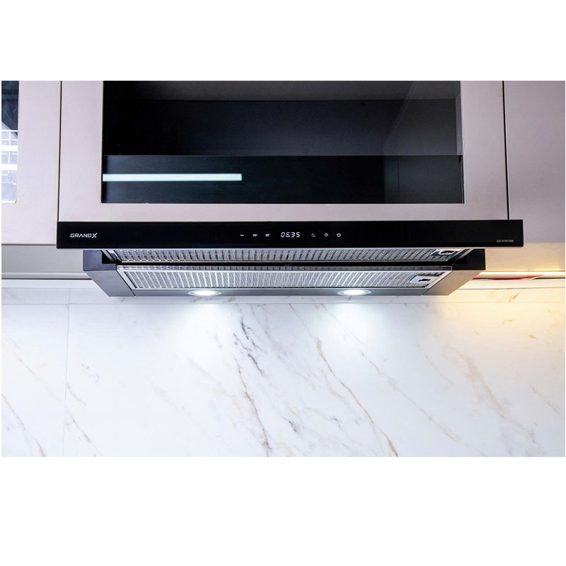 Mặt kính vát cạnh Beveled Edge tinh tế của máy hút mùi GrandX GX H60F58B, chống bám vân tay