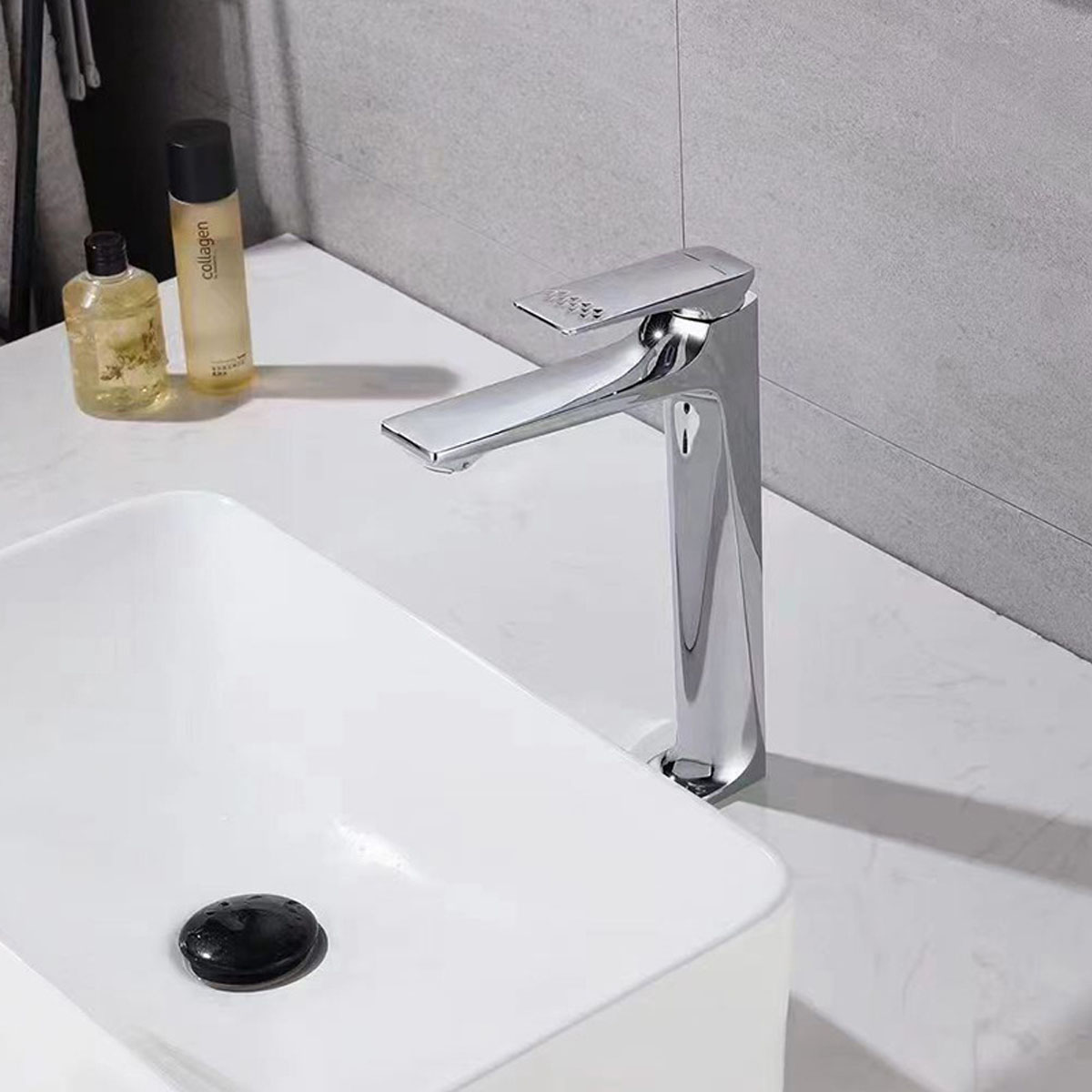 Vòi rửa mặt Ruhgerlux 6001 – Chất liệu đồng mạ Crom cao cấp, chống gỉ sét, bền bỉ theo thời gian