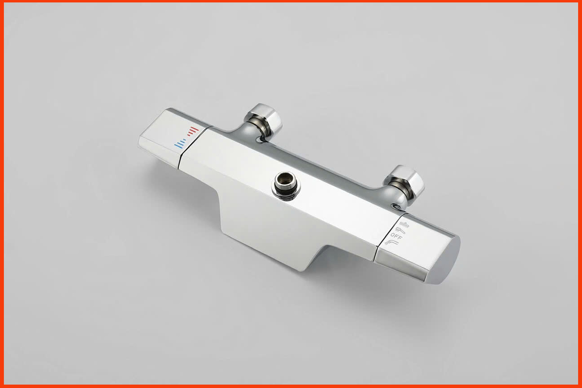 Tay gạt điều chỉnh nhiệt độ của vòi sen K06724 mượt mà, dễ thao tác, chính xác và linh hoạt khi sử dụng