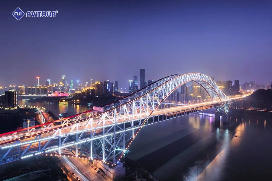 Bến cảng Chaotian - nơi hai dòng sông gặp nhau, nước không hòa lẫn