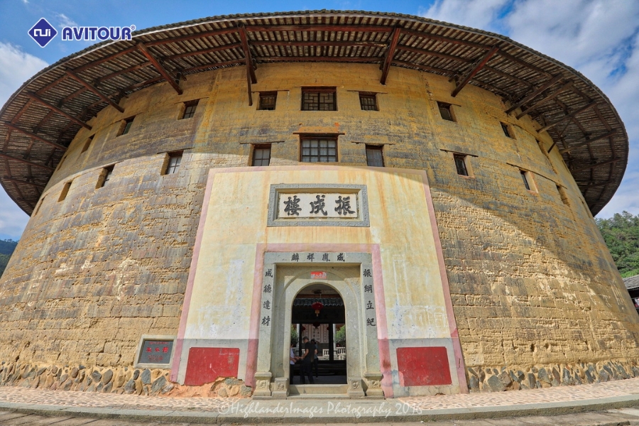 Bí ẩn kiến trúc Thổ Lâu – Hành trình trải nghiệm khó quên