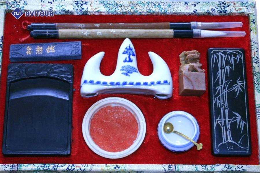 Check-list quà lưu niệm Tây An: Mua là mê, tặng là thích