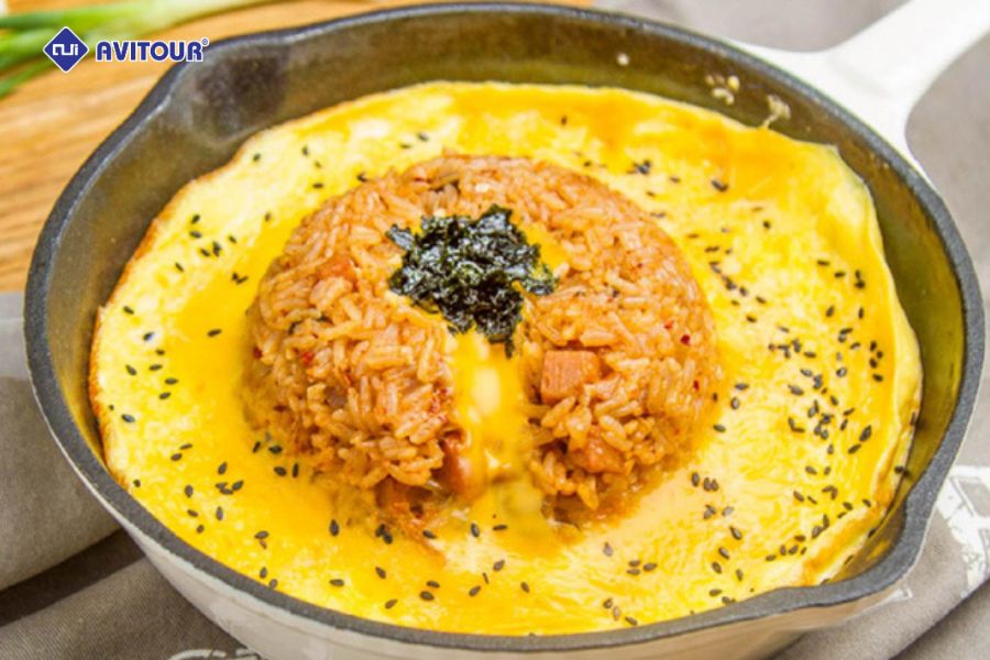 Chìm Đắm Với Vẻ Đẹp Thơ Mộng Của Camellia Hill