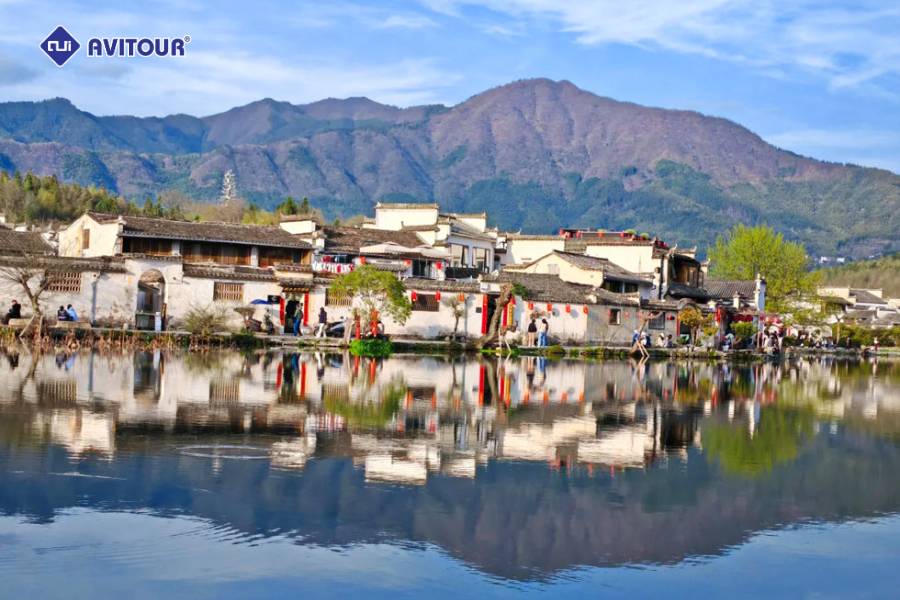 Du lịch cổ trấn Hoành Thôn: Hành trình trở về Trung Hoa xưa