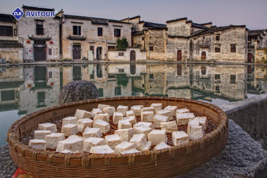 Du lịch cổ trấn Hoành Thôn: Hành trình trở về Trung Hoa xưa