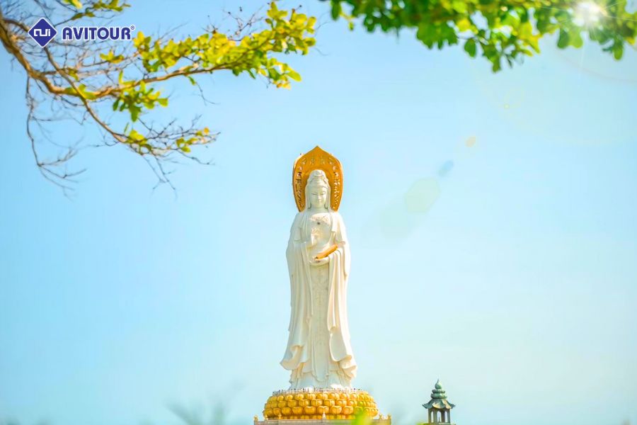 Du lịch đảo Phượng Hoàng Tam Á có gì thú vị