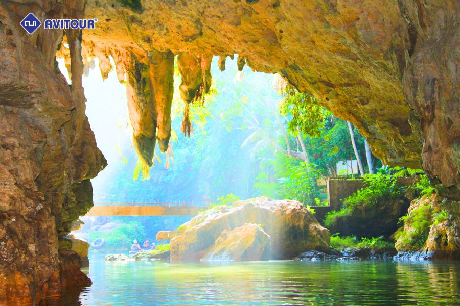 Du lịch động Phong Nha Kẻ Bàng cùng Avitour