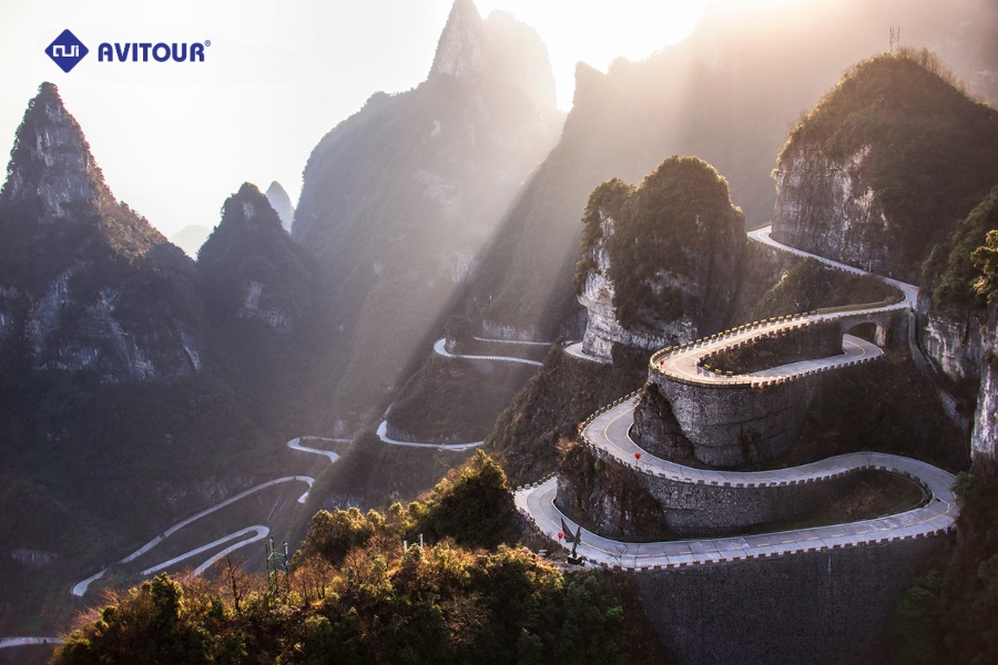 Du Lịch Trường Sa - Hồ Nam: Trải Nghiệm Thiên Nhiên Hùng Vĩ Và Di Sản Lịch Sử